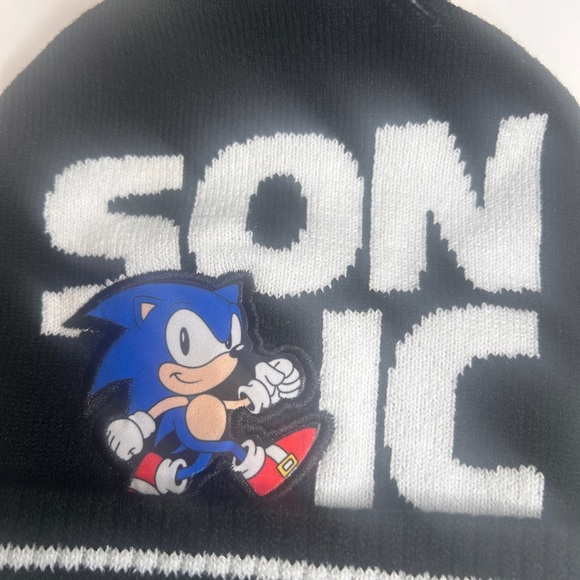 Youth Black Sonic the Hedgehog Beanie Cap Hat - Picture 3 of 7
